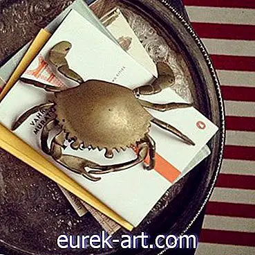 antiquités et objets de collection - Marché aux puces: Cendrier en crabe de Jessica