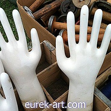 antiek en verzamelobjecten - Flea Market Haul: Jennifer's "Hands"