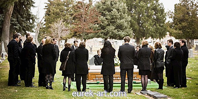 10 kimondatlan temetési szabályzat, amelyet minden vendégnek be kell tartania