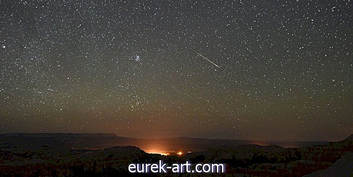 Kā šajā nedēļas nogalē skatīties Leonīda meteoru dušu