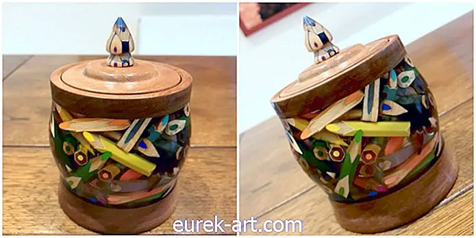 Assista a este artista transformar lápis quebrados em um pote de papelaria colorido