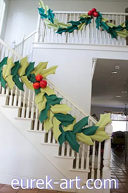 Maak vakantie decoreren gemakkelijk met deze Jumbo-formaat DIY Kerstslinger