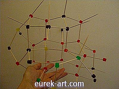 Hoe een model van de moleculaire structuur van diamant te bouwen