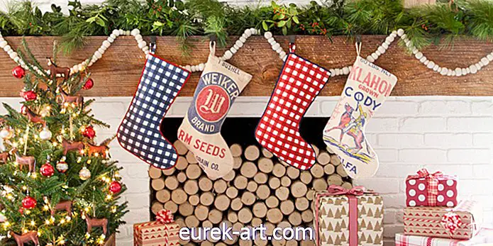 アイデアを飾る - 非常に田舎の休日のための56のクリスマスマントル装飾のアイデア