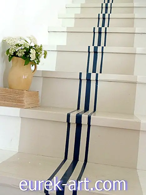 dekorowanie pomysłów - 18 Pretty Painted Stairs, które składają oświadczenie