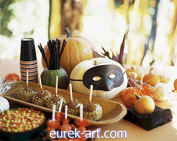 underhållande - 27 Idéer för Halloween-födelsedagsfest för att fira din speciella dag i oktober