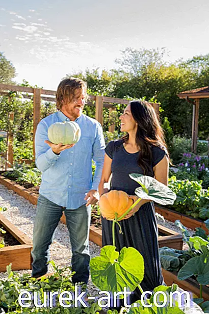 vermaak - Chip en Joanna Gaines geven hun tuin een belangrijke make-over in een nieuwe HGTV-special