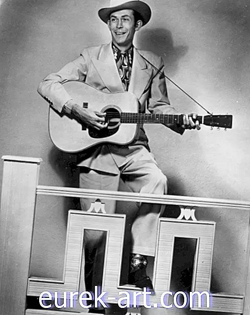 15 canciones de Hank Williams que todo fanático de la música country conoce y ama