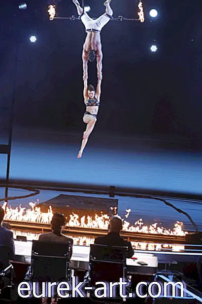 underholdning - Dommerne af 'America's Got Talent' blev chokeret, da et par trapeseddel gik farligt forkert