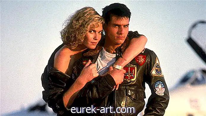 Tom Cruise heeft zojuist de eerste foto uit 'Top Gun: Maverick' gedeeld terwijl het filmen begint