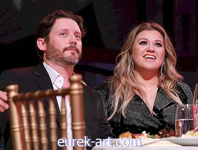 Kelly Clarkson teljes American Idol meghallgatása csak újra felkerült arra az esetre, ha elfelejtette, hogy ő egy csillag