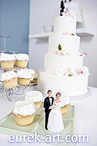 mancare bautura - Cât de departe poți face Cupcakes pentru o nuntă?