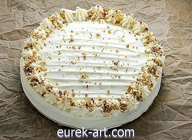 Hogyan készítsünk hálaadás sütőtök tortát krémsajt fagyos recepttel