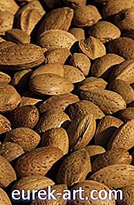 Bisakah Anda Menebal Jus Memasak Dengan Tepung Almond?