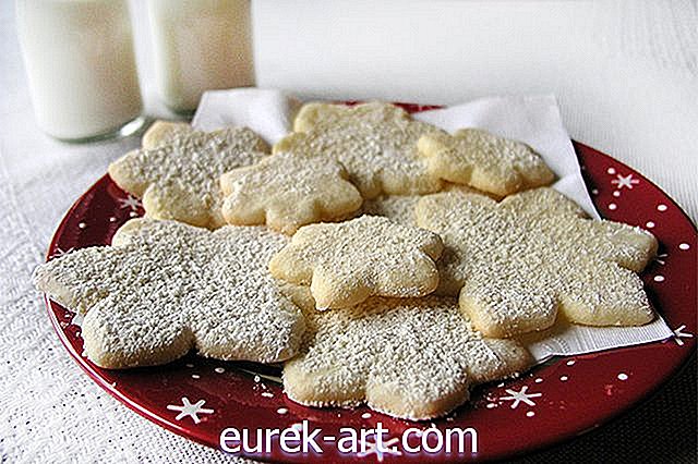 Sådan fremstilles sukker cookies fra ridser