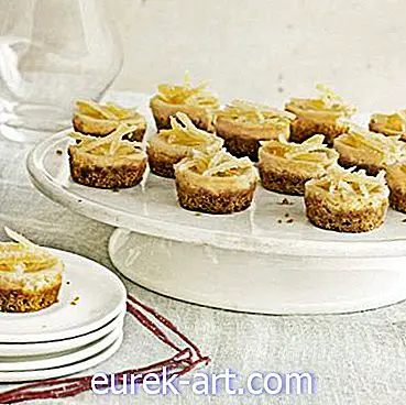 Mini Brown-Sugar Cheesecakes