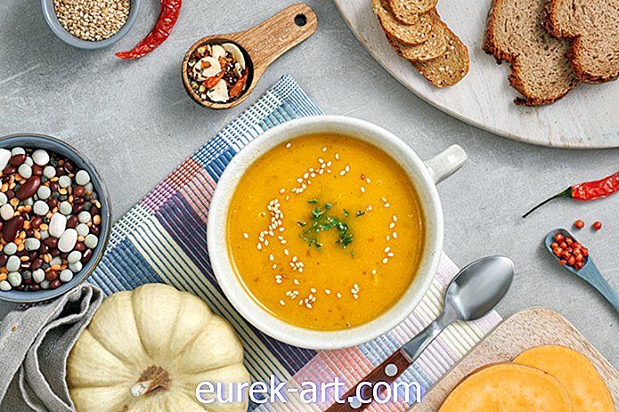 nourriture et boissons - 35 meilleures recettes de soupe de patates douces qui surpasseront tous vos autres côtés de Thanksgiving