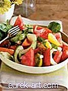 Essen & Getränke - Tomaten-, Wassermelonen- und Gurkensalat