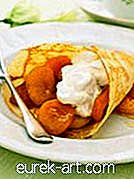 nourriture et boissons - Crêpes aux abricots pochés à la vanille et crème de mascarpone