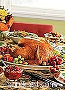 maistas ir gėrimai - „Rosemary-Sage“ kepta Turkija ir „Gravy“