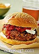 cibo e bevande - Hamburger Chili di tacchino con ketchup speziato