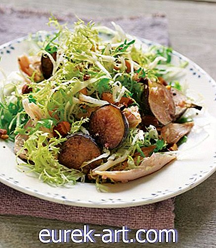 ételek és italok - Friss saláta csirkével, füge és mandula