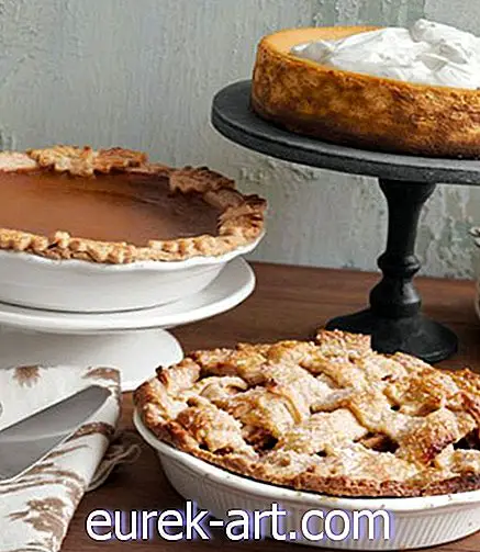їжа та напої - Яблучний пиріг з розмарином і медом