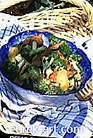 makanan & minuman - Brokoli yang dicincang dengan daging lembu