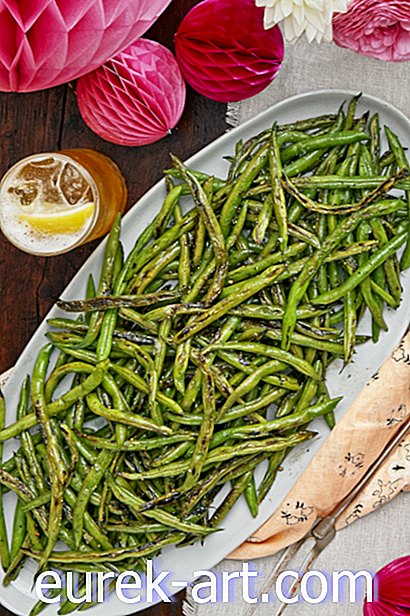 mat og drikke - Salt-and-Pepper Charred Green Beans