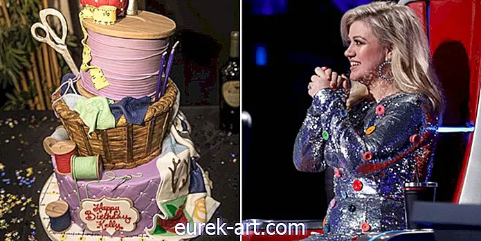 Kelly Clarkson savo 36-ąjį gimtadienį atšventė su puošniu skiautinių formos pyragu