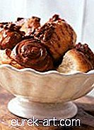 음식과 음료 - Cinnamon-Pecan 끈끈한 빵