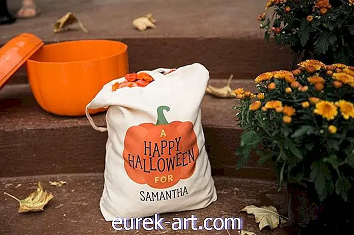 prezenty - 17 najlepszych Halloween traktuje torby, aby zachwycić się trikami lub traktorami w tym roku