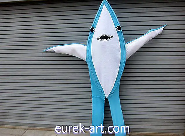 prazniki in praznovanja - Naredite kostum za morske pse