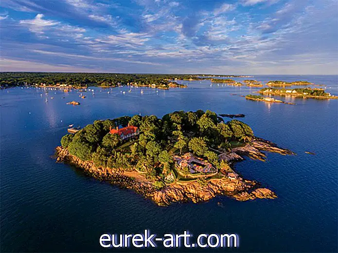 Čarobna zbirka zasebnih otokov za prodajo ob obali Connecticuta