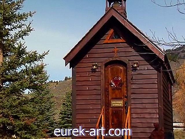 ejendom - Denne lille kirke på hjul leder efter et nyt hjem