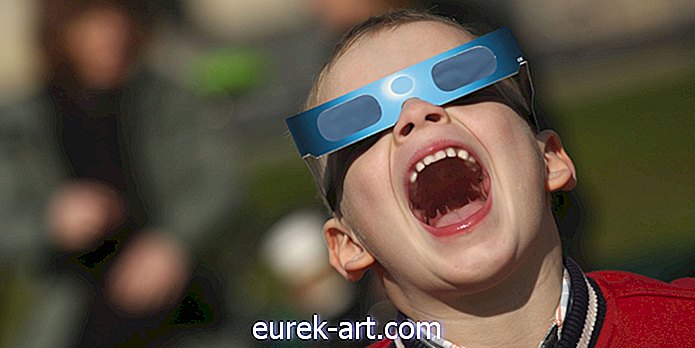 Tu je návod, ako môžete zistiť, či ste omylom kúpili falošné okuliare Eclipse