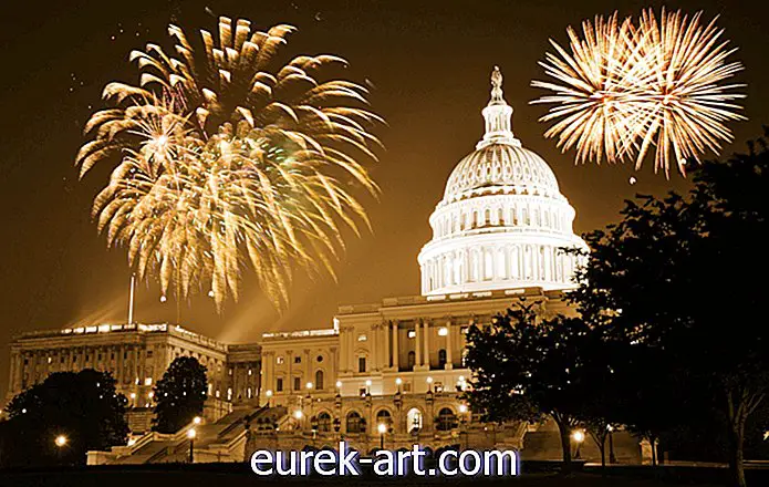 Os 20 melhores lugares para assistir fogos de artifício em toda a América