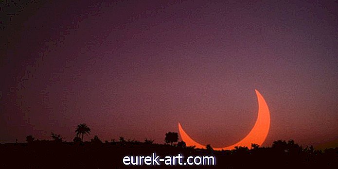 旅行 - 今年8月に皆既日食を見るのにアメリカで最高の場所の9つ